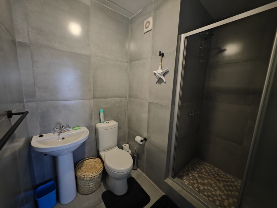 2 Bedroom Property for Sale in Voorbaai Western Cape